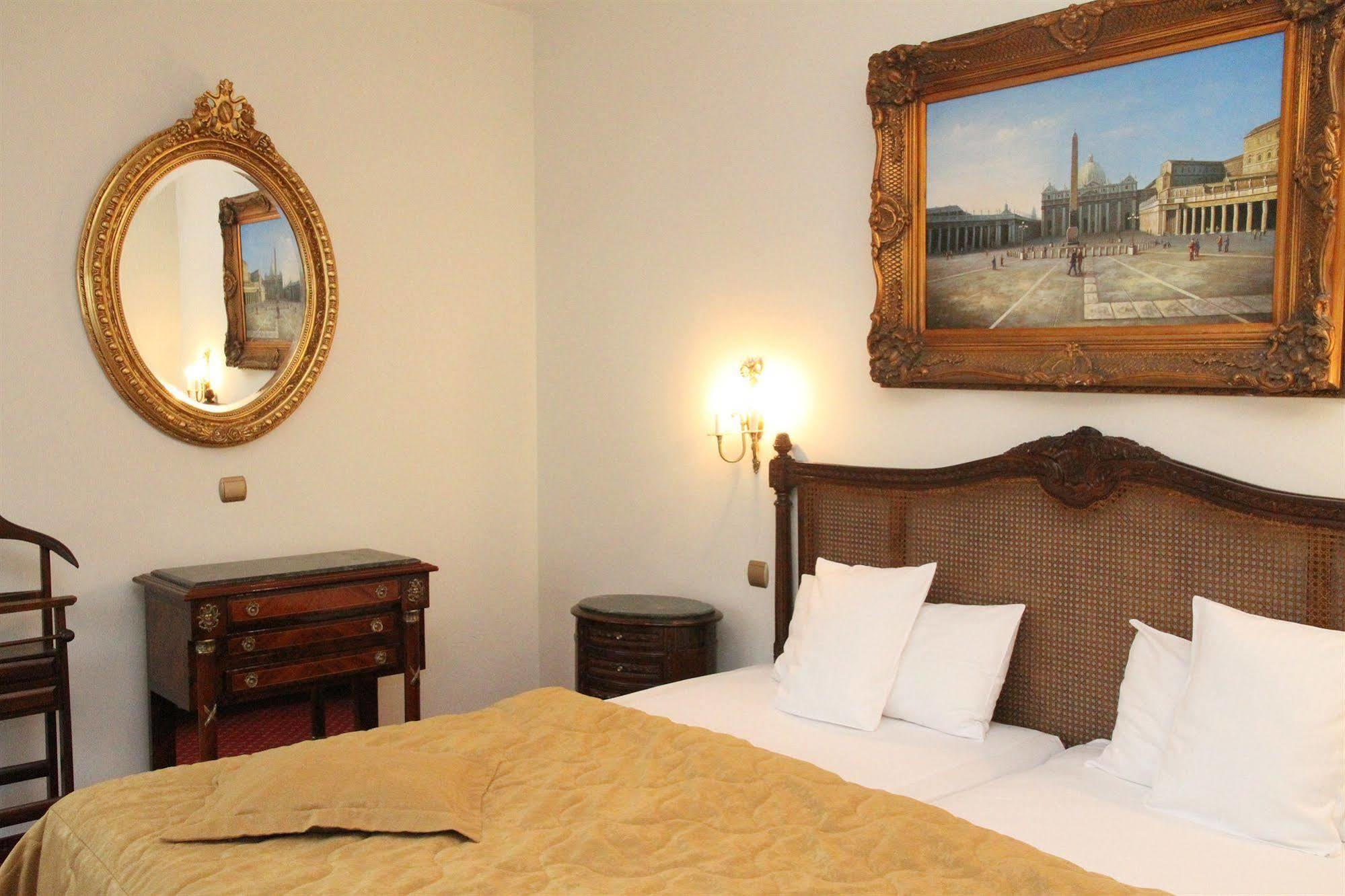 St. George Residence بودابست المظهر الخارجي الصورة